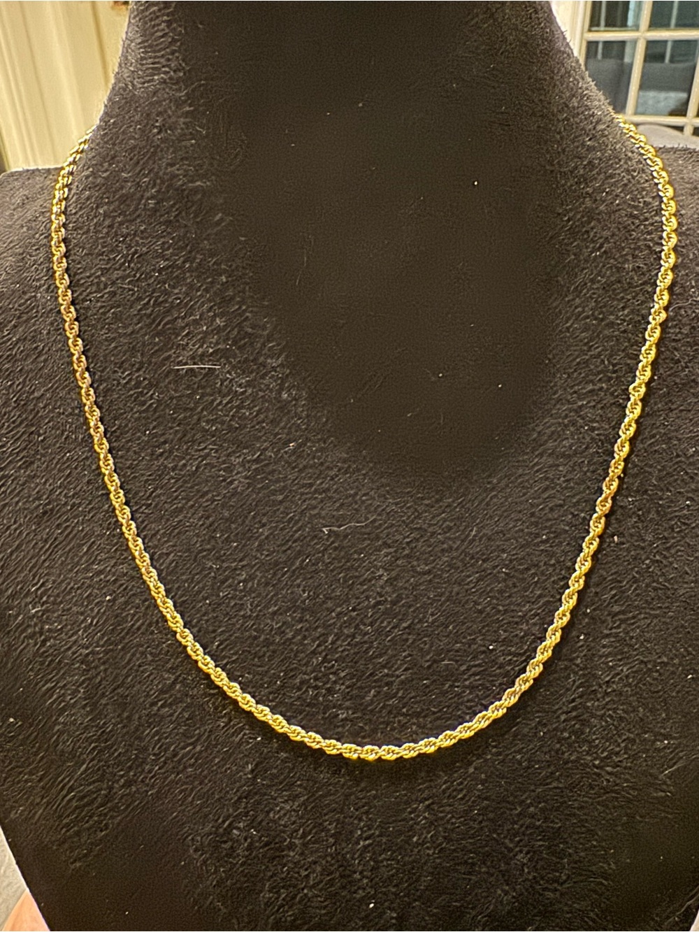 Gold Tone Rope Chain Necklace Twisted Classic Vintage Style Adjustable